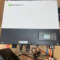 Гибридный 1-фазный низковольтный инвертор  Growatt SPH6000 (6 кВт)